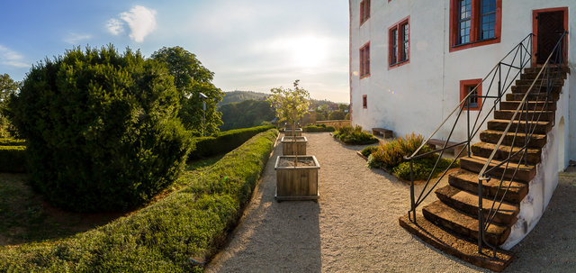 Treppe in den Renaissancegarten  (Schloss Lichtenberg)